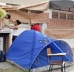 Estudantes ocupam Coseas contra falta de moradias