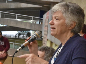 Professora Maria Lúcia Refinetti