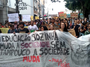 Manifestação de estudantes em Rio Claro (SP) / foto: Janaína Moro/Diário de Rio Claro
