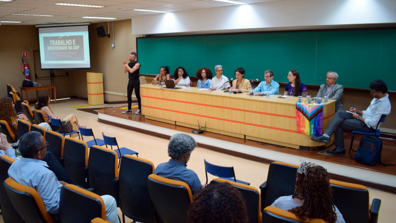 Debate sobre “trabalho e diversidade na USP” revela permanência de desigualdades e fortes obstáculos à inclusão