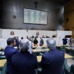 Alesp aprova diretrizes orçamentárias para 2026, com destinação de “no mínimo” 9,57% da quota-parte do ICMS para as universidades; Fórum das Seis pede pressa ao Cruesp para criar GT sobre reforma tributária