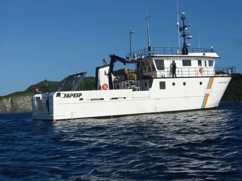 Carlotti Jr. quer doar à Marinha, à revelia do Instituto Oceanográfico, o barco de pesquisas “Alpha Delphini”, denuncia ex-diretor Michel Mahiques