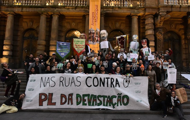 Lula veta 63 dispositivos do “PL da Devastação”