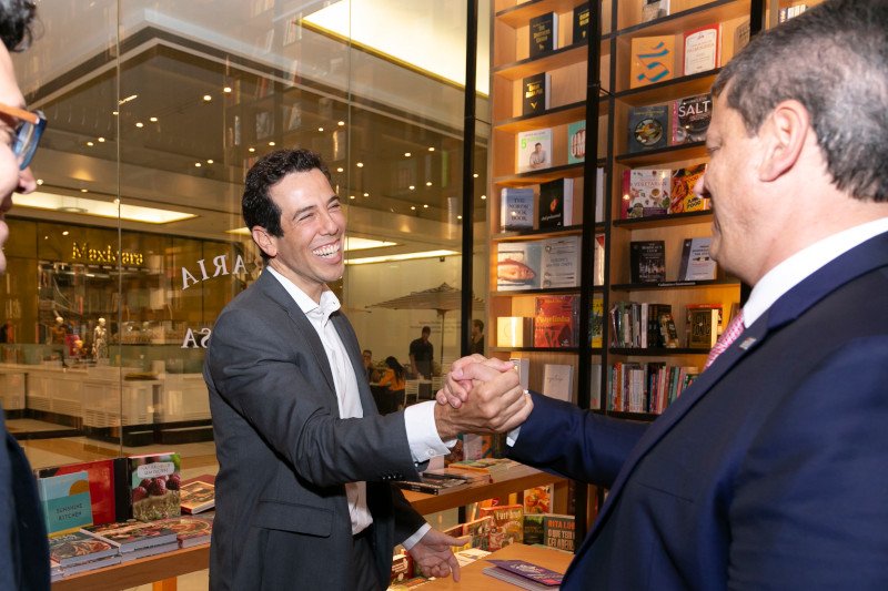 MP-SP recomenda que Feder deixe de impor uso das plataformas digitais nas escolas públicas e revogue punições a profissionais da educação, sob pena de ser alvo de ação civil pública