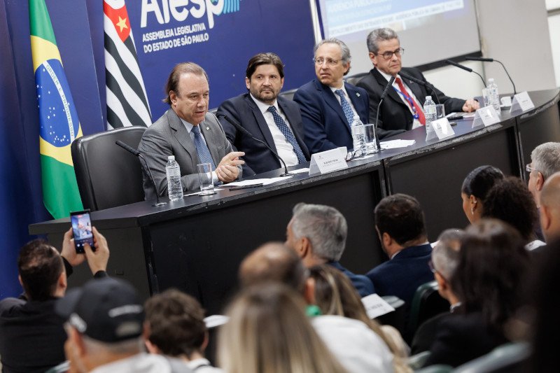 Projeto de Tarcísio para fechar a FURP “atende a conluio com grandes farmacêuticas e mercado imobiliário”, denuncia bancada do PT na Alesp