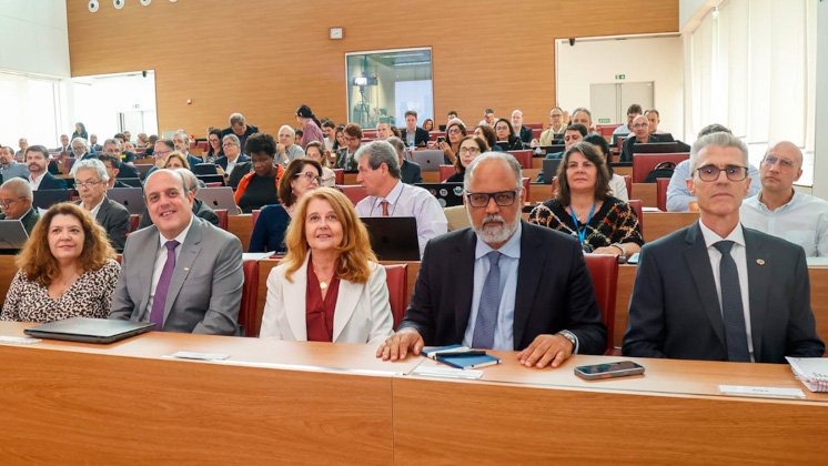 Reitorias das universidades estaduais paulistas estão estudando como pagar os valores retroativos do “Descongela Já”, diz Segurado em primeira reunião do Co na nova gestão