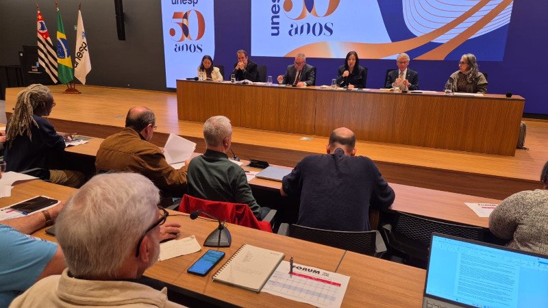 Irredutível, Cruesp mantém proposta de reajuste de 3,47%; política salarial das reitorias “é projeto de desmonte das universidades e empobrecimento de servidores”, avalia coordenador do Fórum das Seis