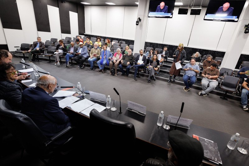 Abaixo-assinados exigem que governador retire o Memorial da América Latina do programa estadual de “parcerias” com setor privado