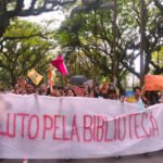 Reforma total do prédio da FE-USP, que levaria anos, é uma das alternativas apresentadas pela Reitoria em reunião com representantes da faculdade após ato que cobrou providências da gestão